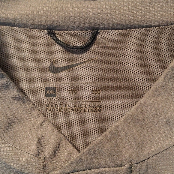NIKE GRAY JACKET - Picture 5 of 8